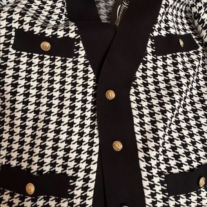 Cardigan size s-m, new